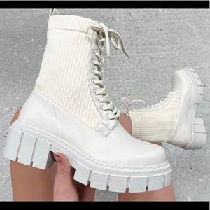 TAYLA CREAM KNIT LACE UP CHUNKY ANKLE BOOTS